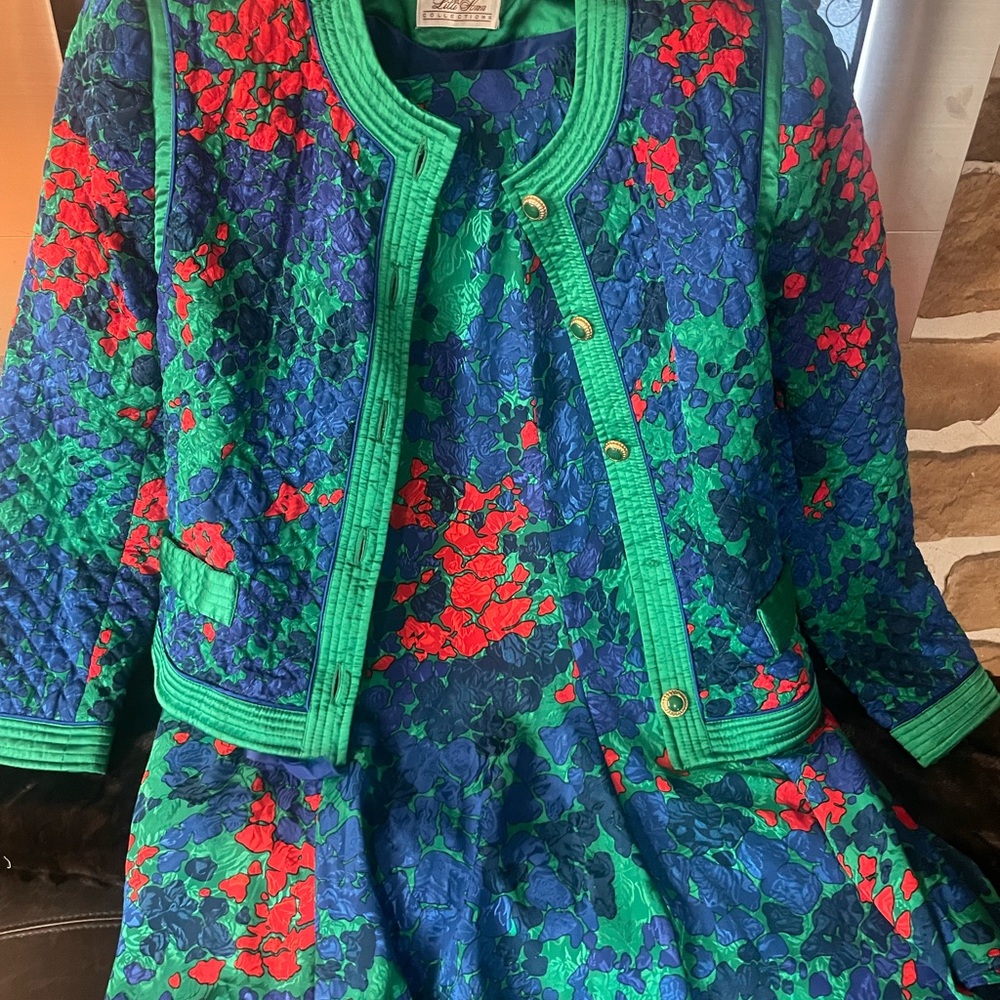 Vibrant Vintage Floral Union made Quilted Jacket and skirt set.